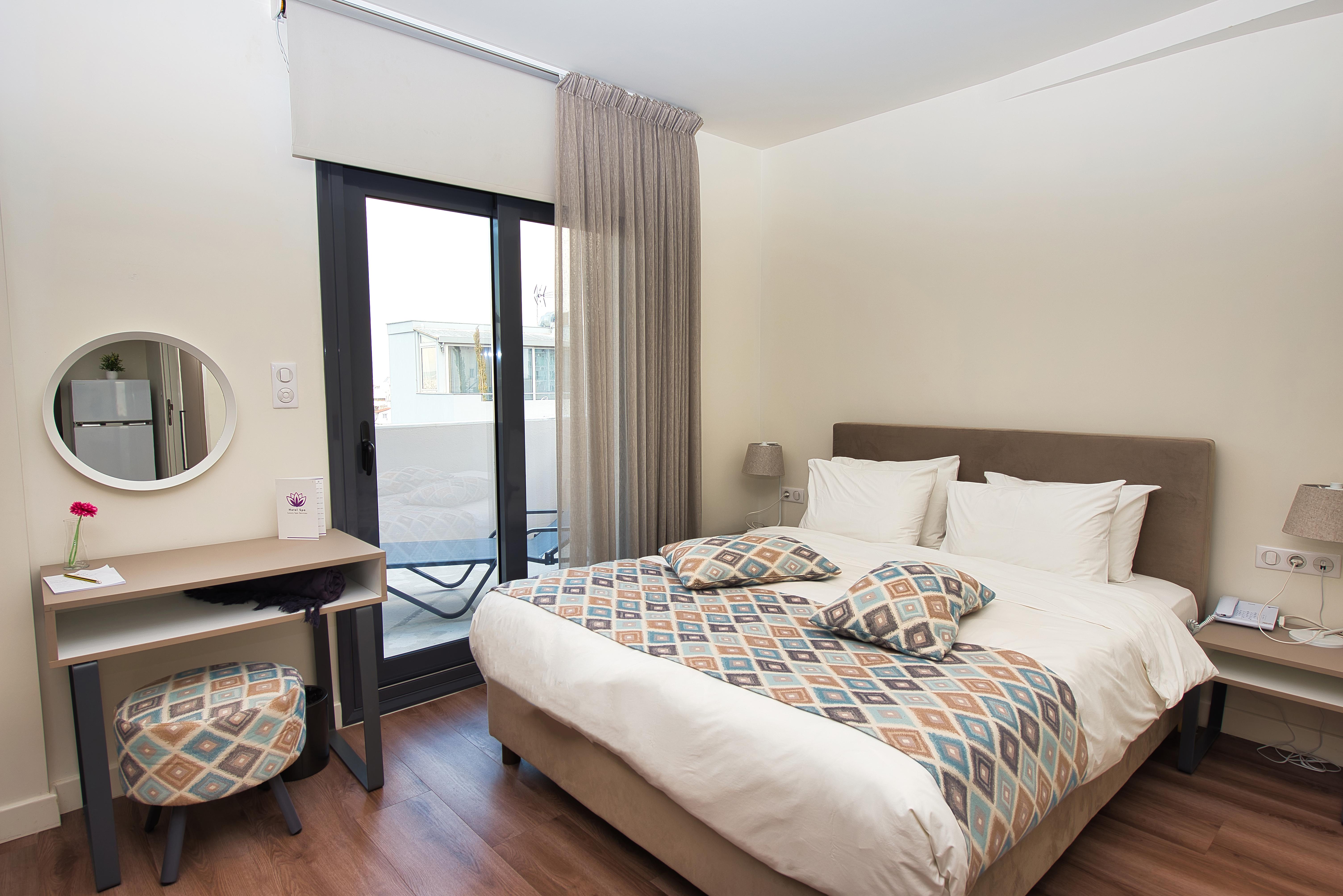 Urban Nest - Suites & Apartments Athens Ngoại thất bức ảnh