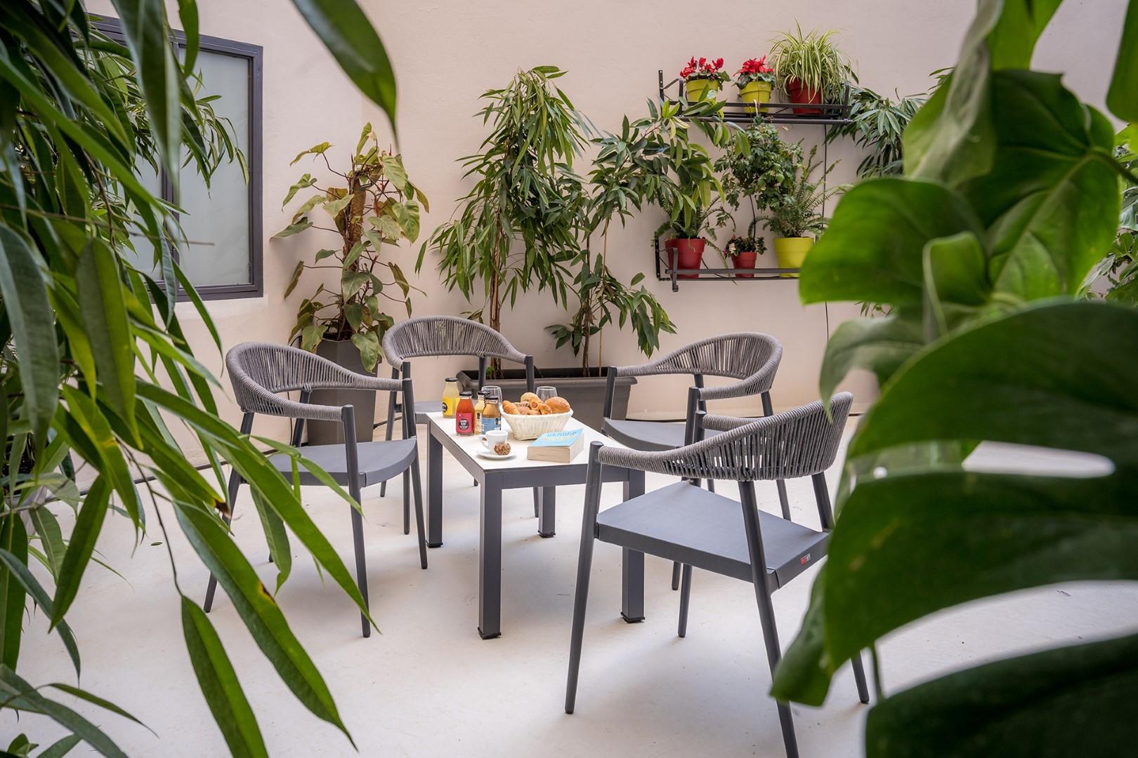 Urban Nest - Suites & Apartments Athens Ngoại thất bức ảnh
