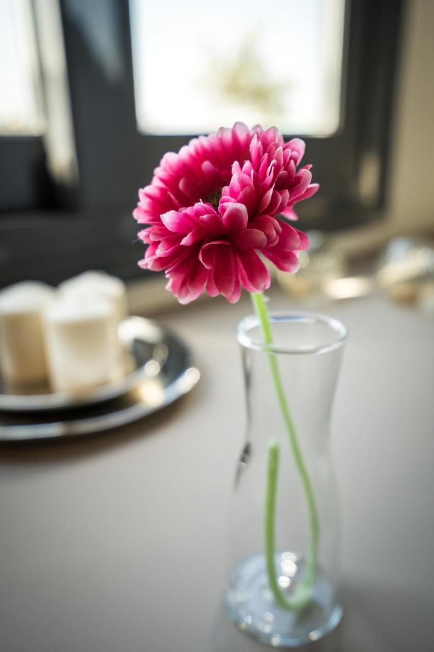 Urban Nest - Suites & Apartments Athens Ngoại thất bức ảnh